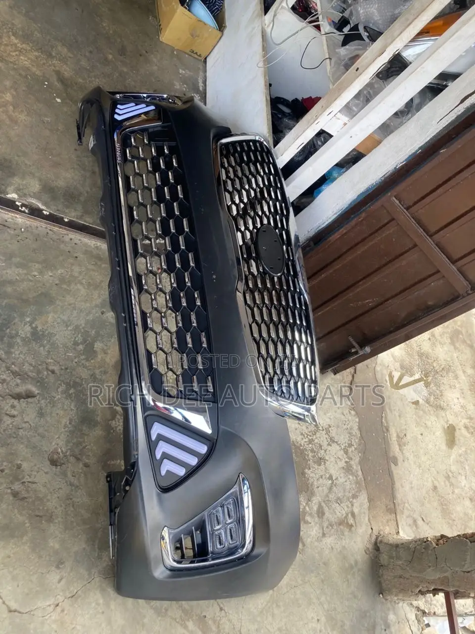 Kia Sorento Spec Front Bumper Complete 2016, 2017, 2018, 2019, 2020