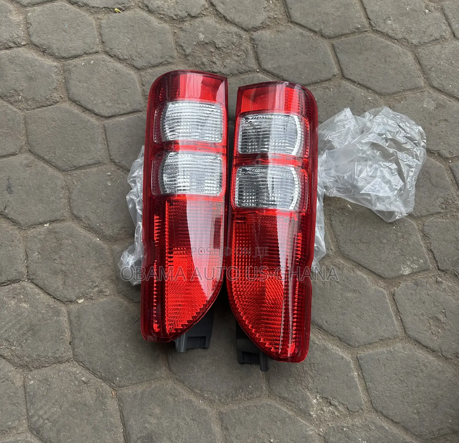 Toyota Hiace Taillight 2008 2009 2011 2012 2013 Commuter Tail Light