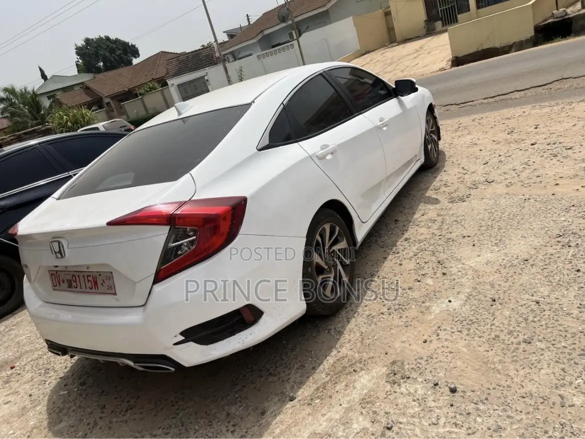 Honda Civic 2018 White