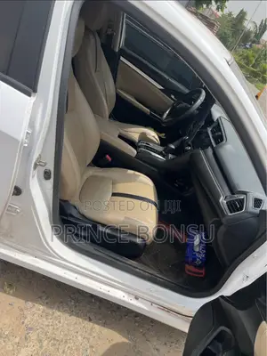Honda Civic 2018 White