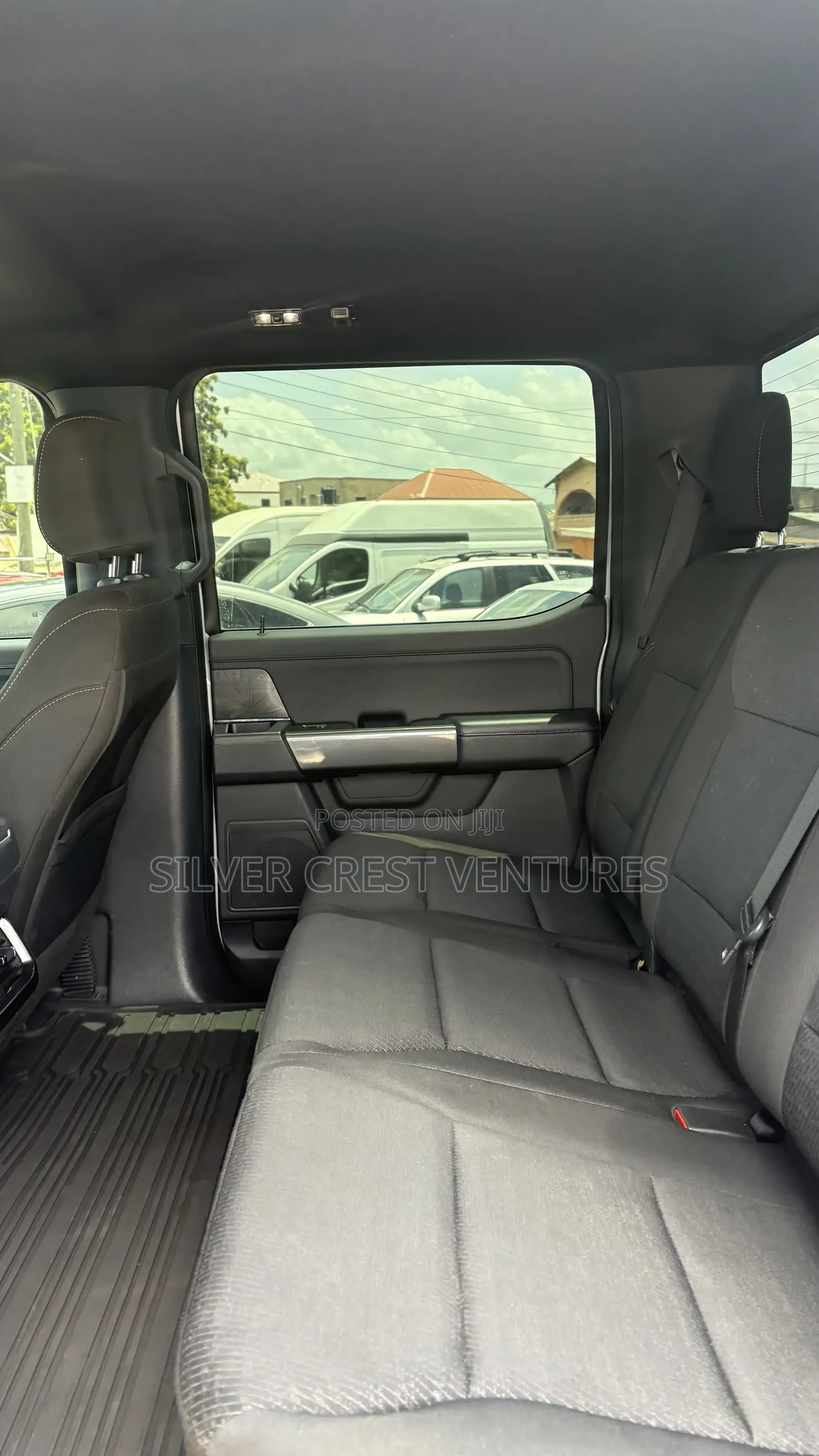 Ford F-150 XLT 2022 White