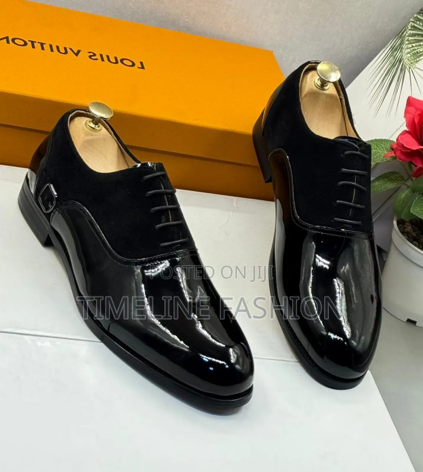 Louis Vuitton Executive Men's Suede Mirror Black Shoes