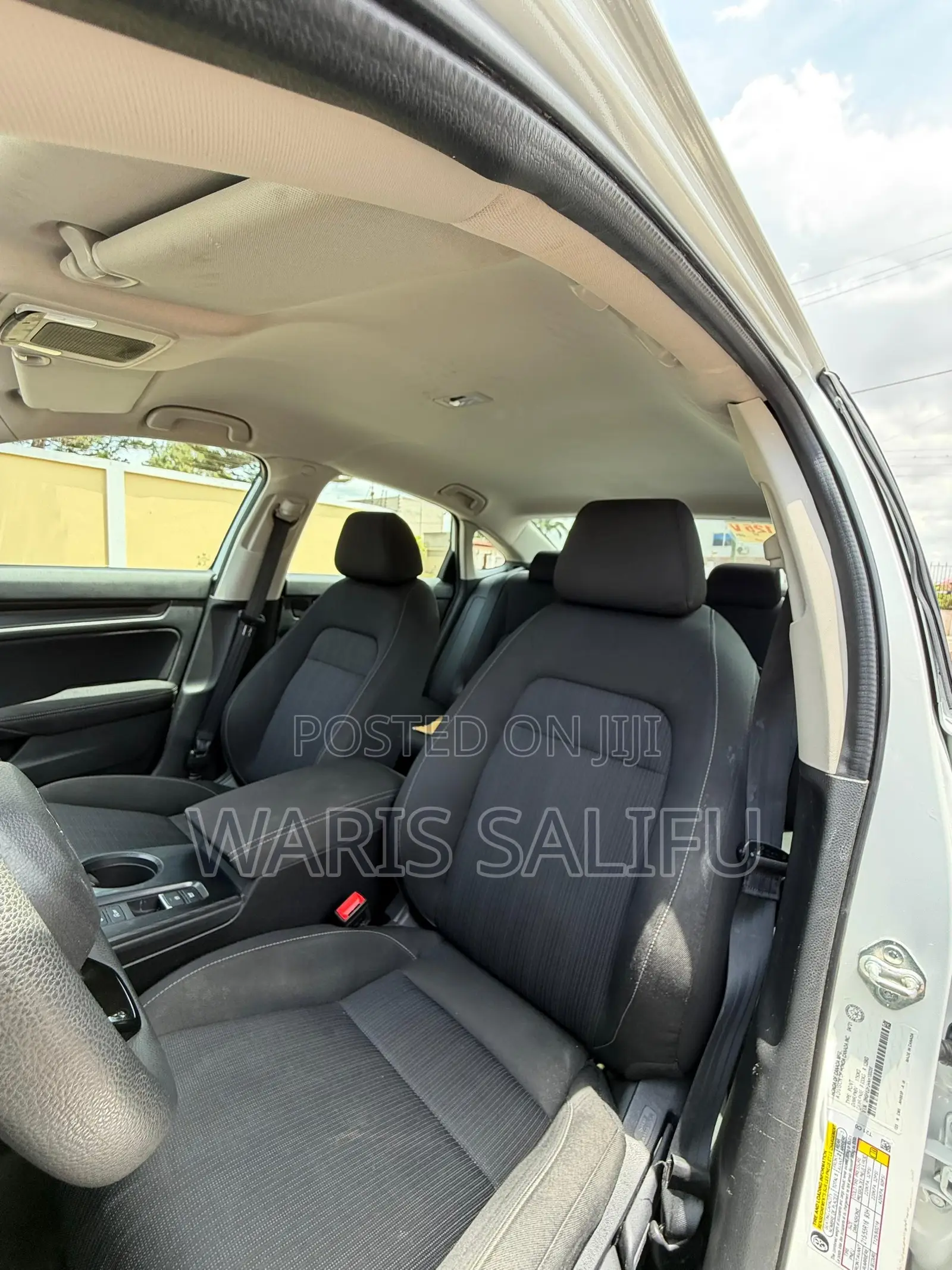 Honda Civic EX 2022 White