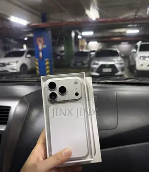 New Apple iPhone 17 Pro Max 256 GB White