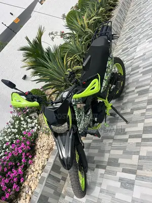 Apsonic AP200GY-9 2024 Green