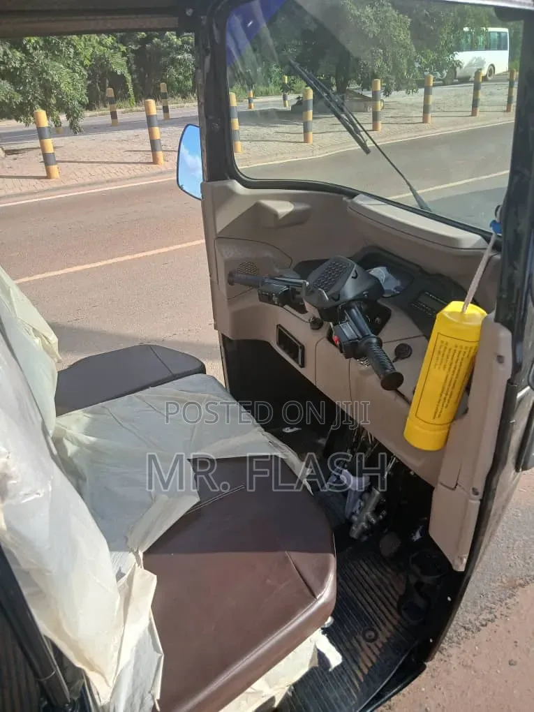 New Bajaj 2026 Black