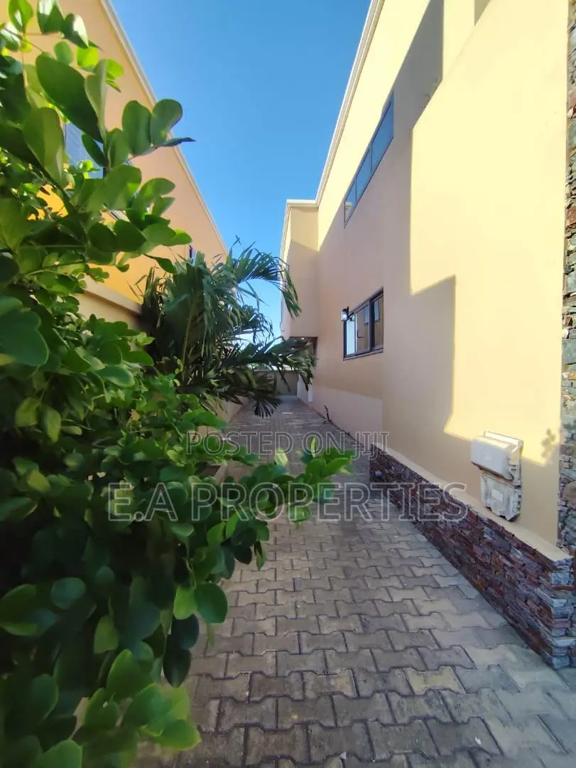 4bdrm House in Ea Properties, School Junction for sale