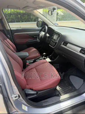 Mitsubishi Outlander 2017 Silver
