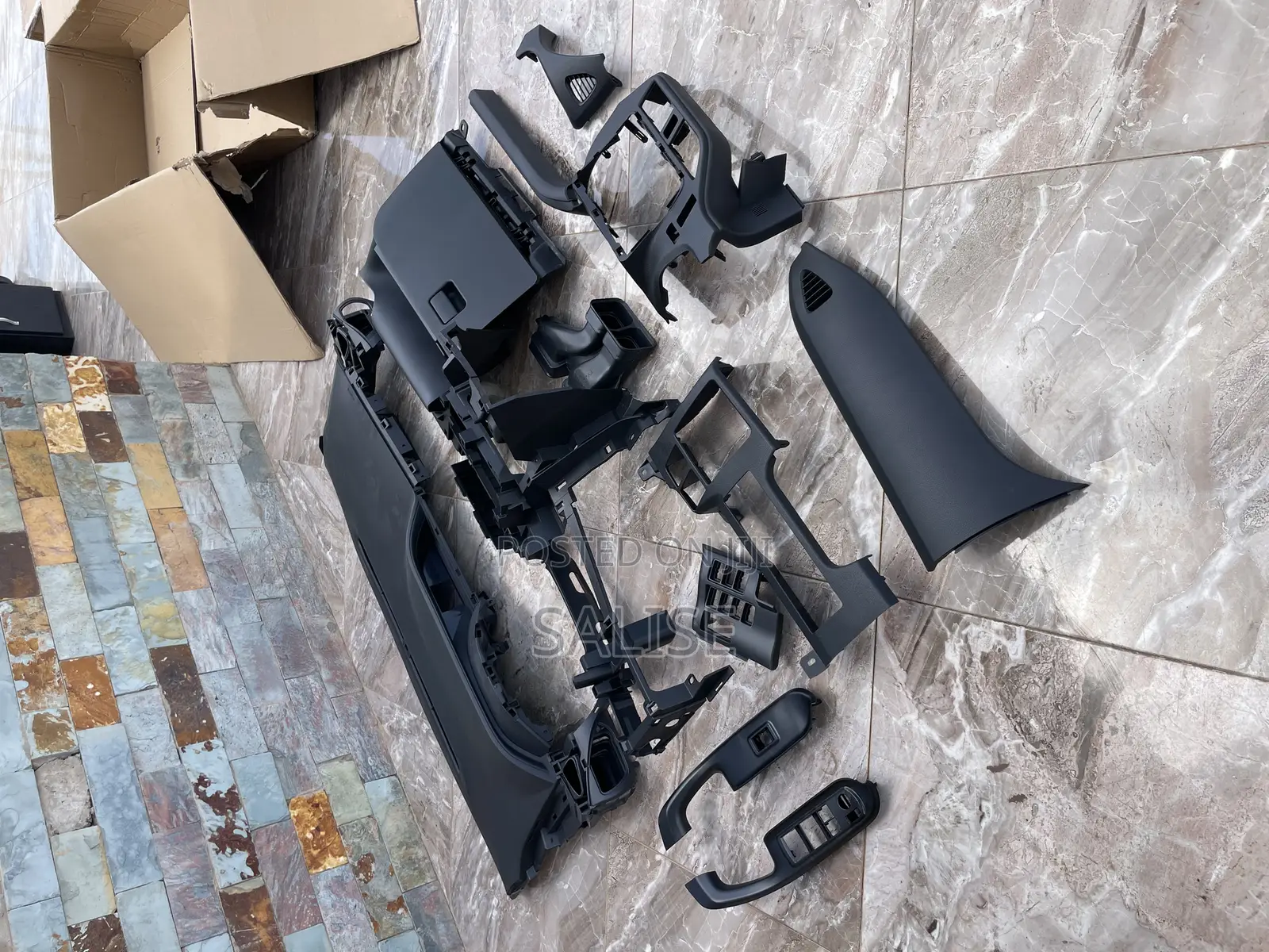 Toyota Voxy Dashboard 2014-2018