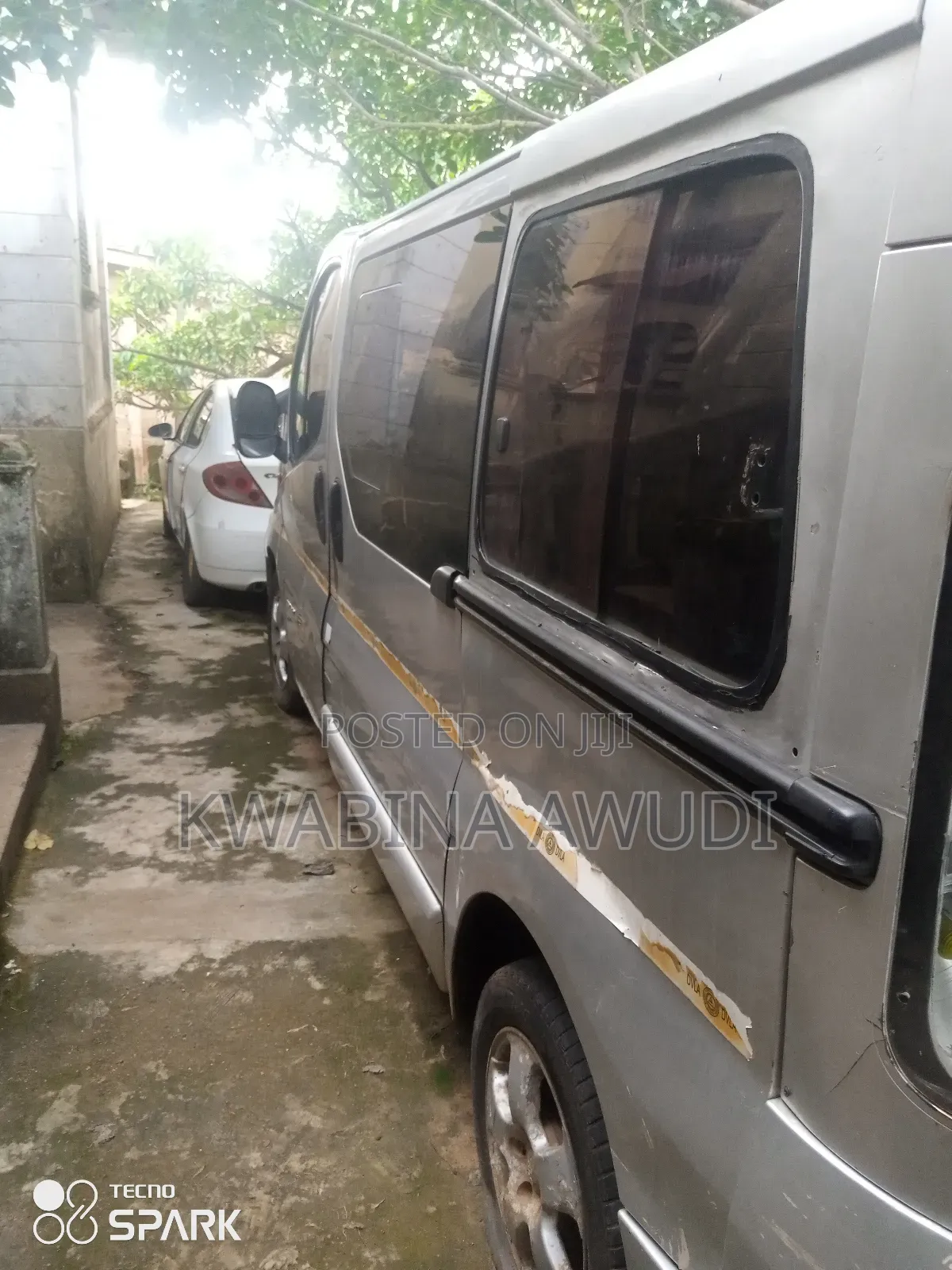 Renault Trafic 1981 Silver