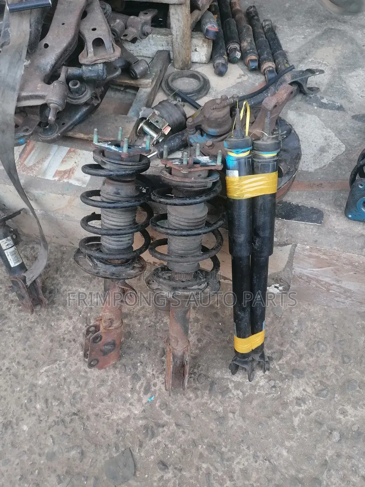 Ford Explorer 2012 to 2018 Front and Back Shocks Absorbers
