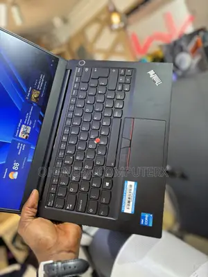 Laptop Lenovo ThinkPad E14 Gen 3 16GB Intel Core i5 SSD 256GB
