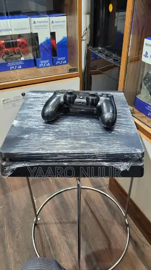 Ps4 Slim With 5 Games