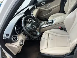 Mercedes-Benz C300 2016 White