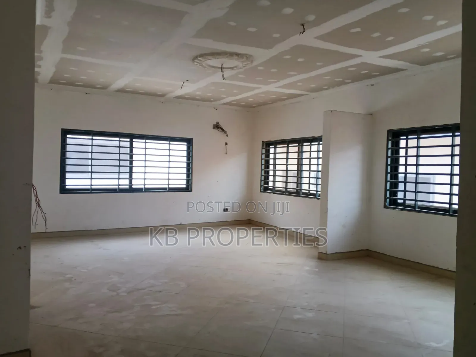 4bdrm Duplex in Kb Properties, A&C Mall Area for sale