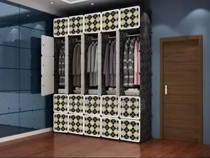 30 Cubes Wardrobe