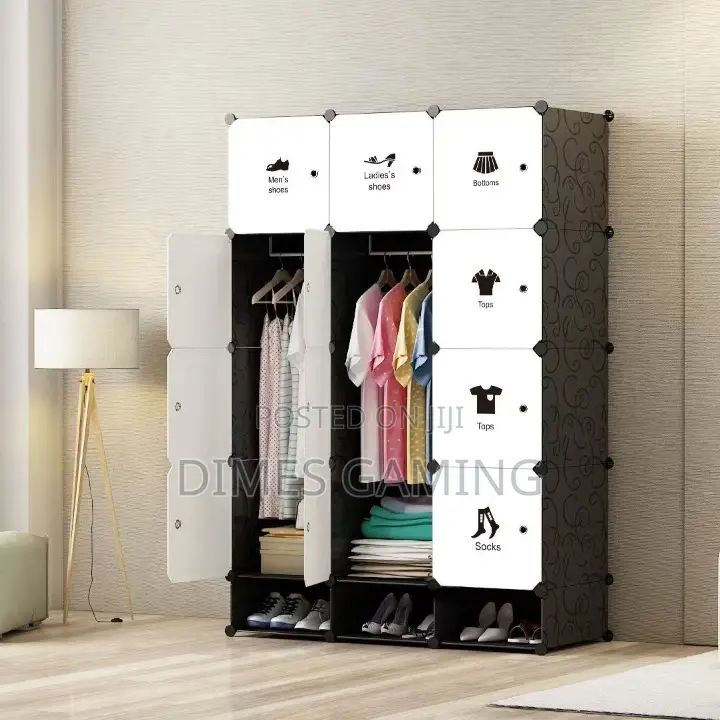 12 Cubes Wardrobe