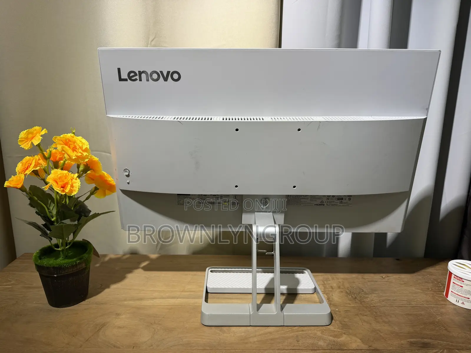 Lenovo Ultra Slim Monitor 100hz