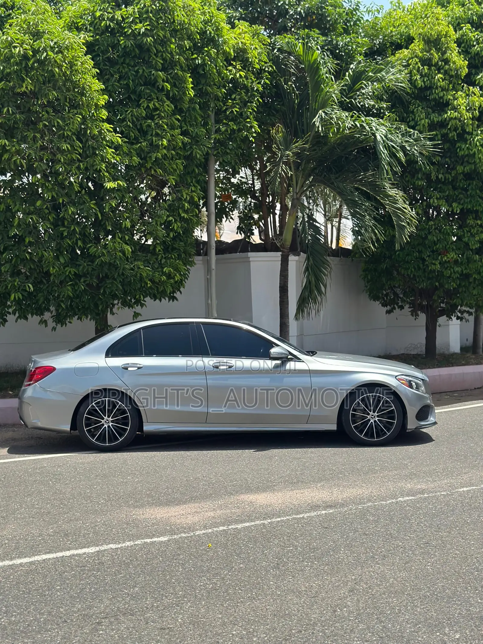 Mercedes-Benz C300 2016 Silver