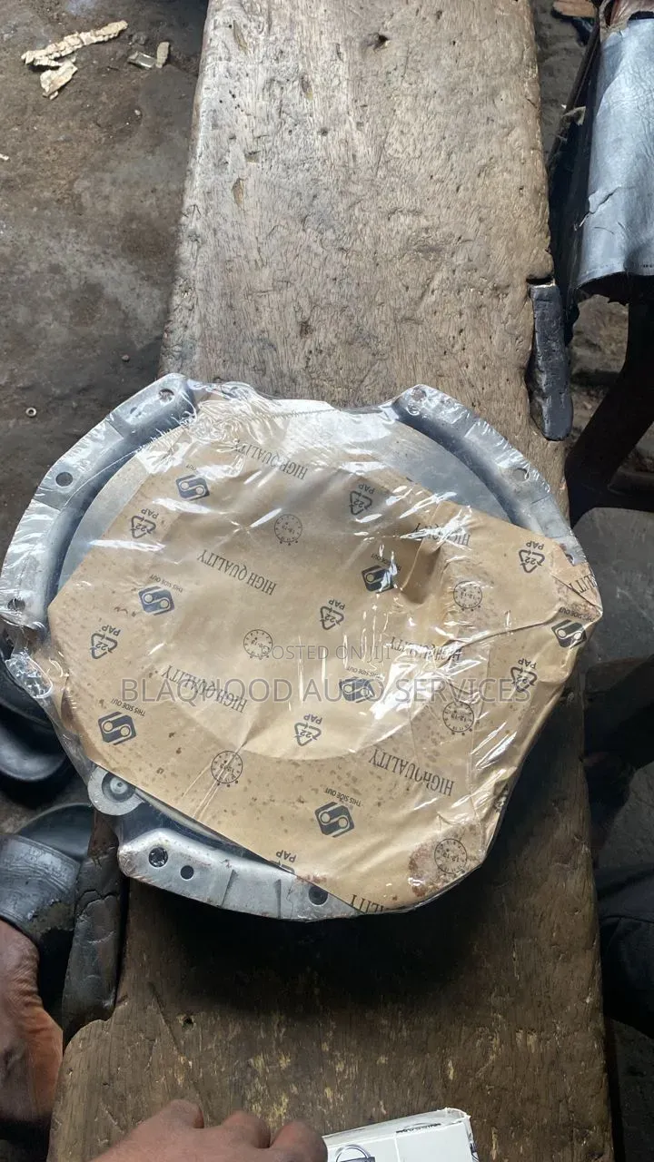 Nissan Hardbody/ Navara/ Frontier Brand New Clutch Disc/ Plate/Bearing