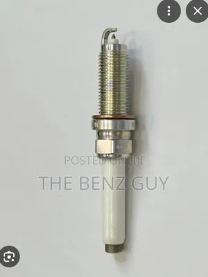 C300 M274 4matic Spark Plug