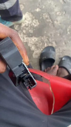 Corolla 2014-2019 Brand New Electronic Boot Locker in Stock