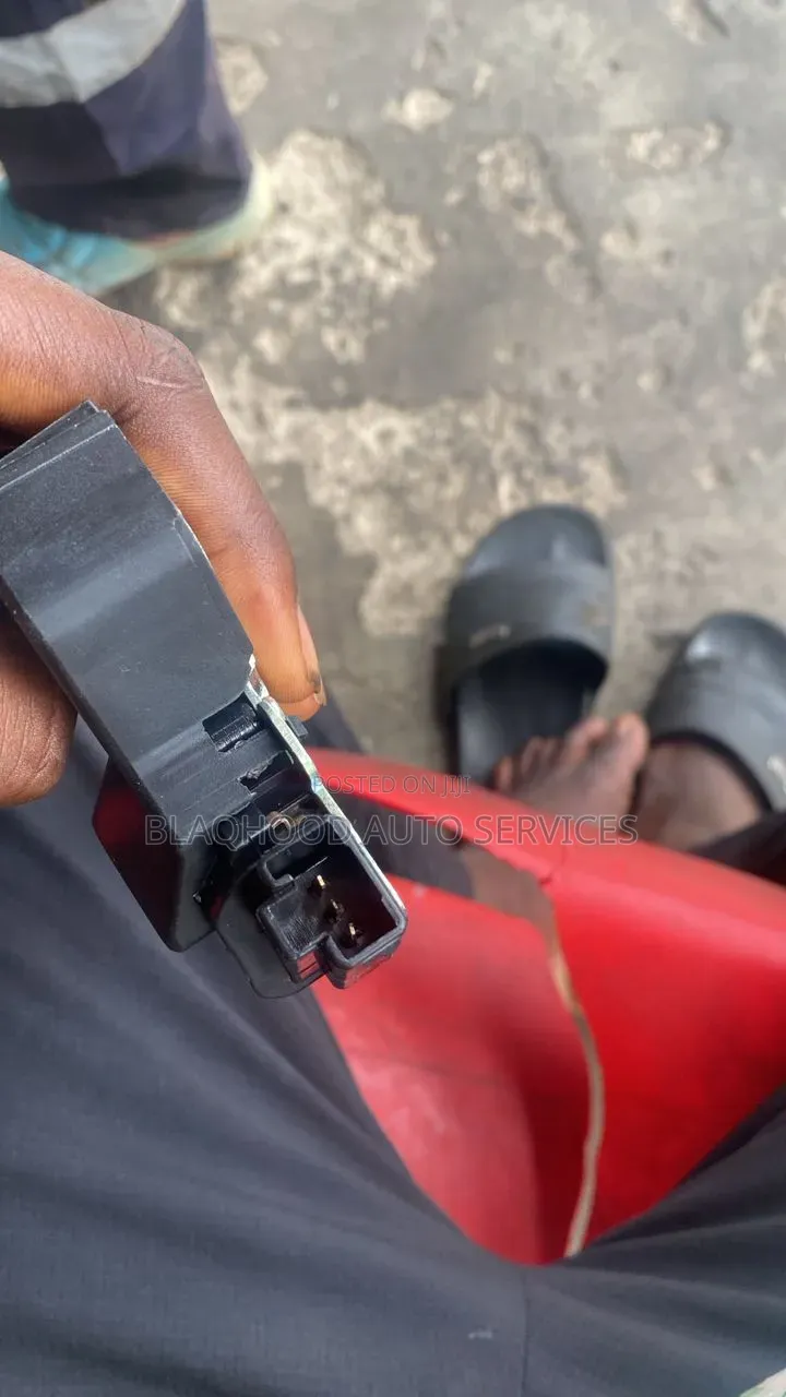 Corolla 2014-2019 Brand New Electronic Boot Locker in Stock