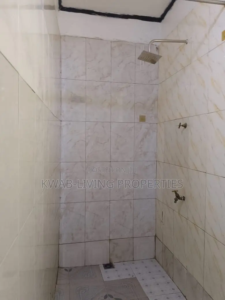 1bdrm Apartment in Lake Side Estate for rent