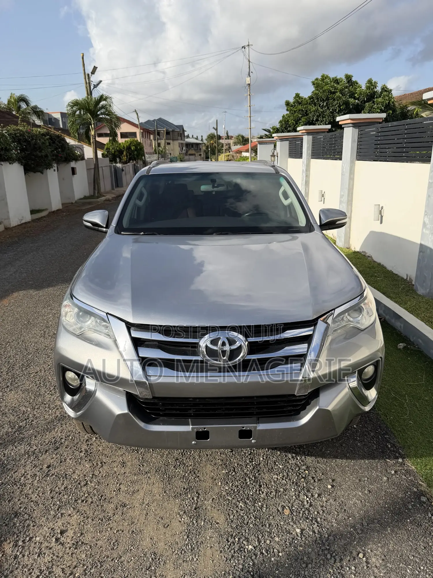 Toyota Fortuner 2.7 AWD 2017 Silver