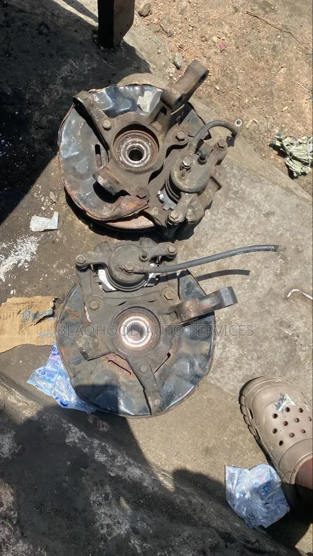 Pontiac Vibe/Matrix 2009-2013 Complete Wheel Hub Available
