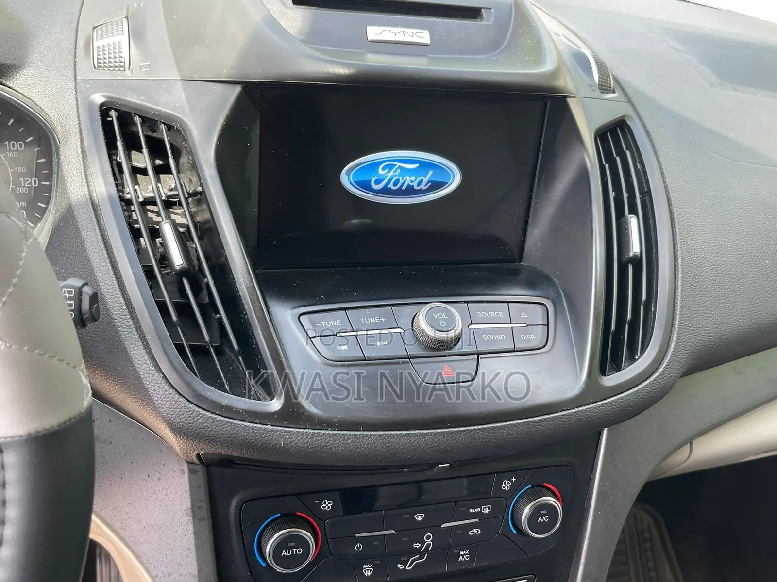 Ford Escape SE 4x4 2017 Red