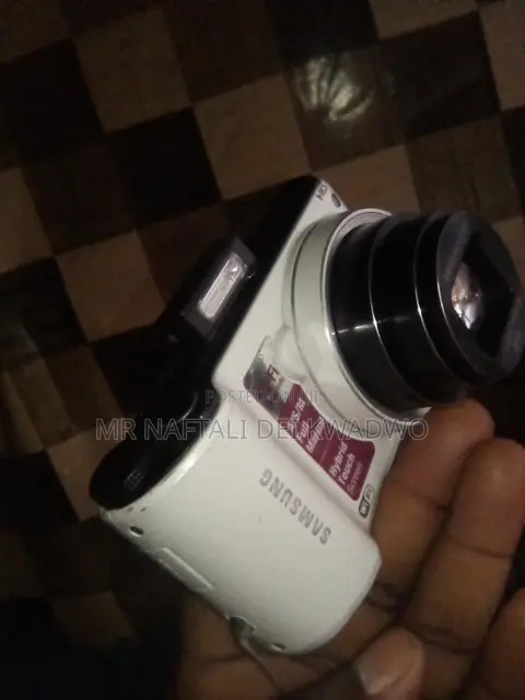 Digital Camera