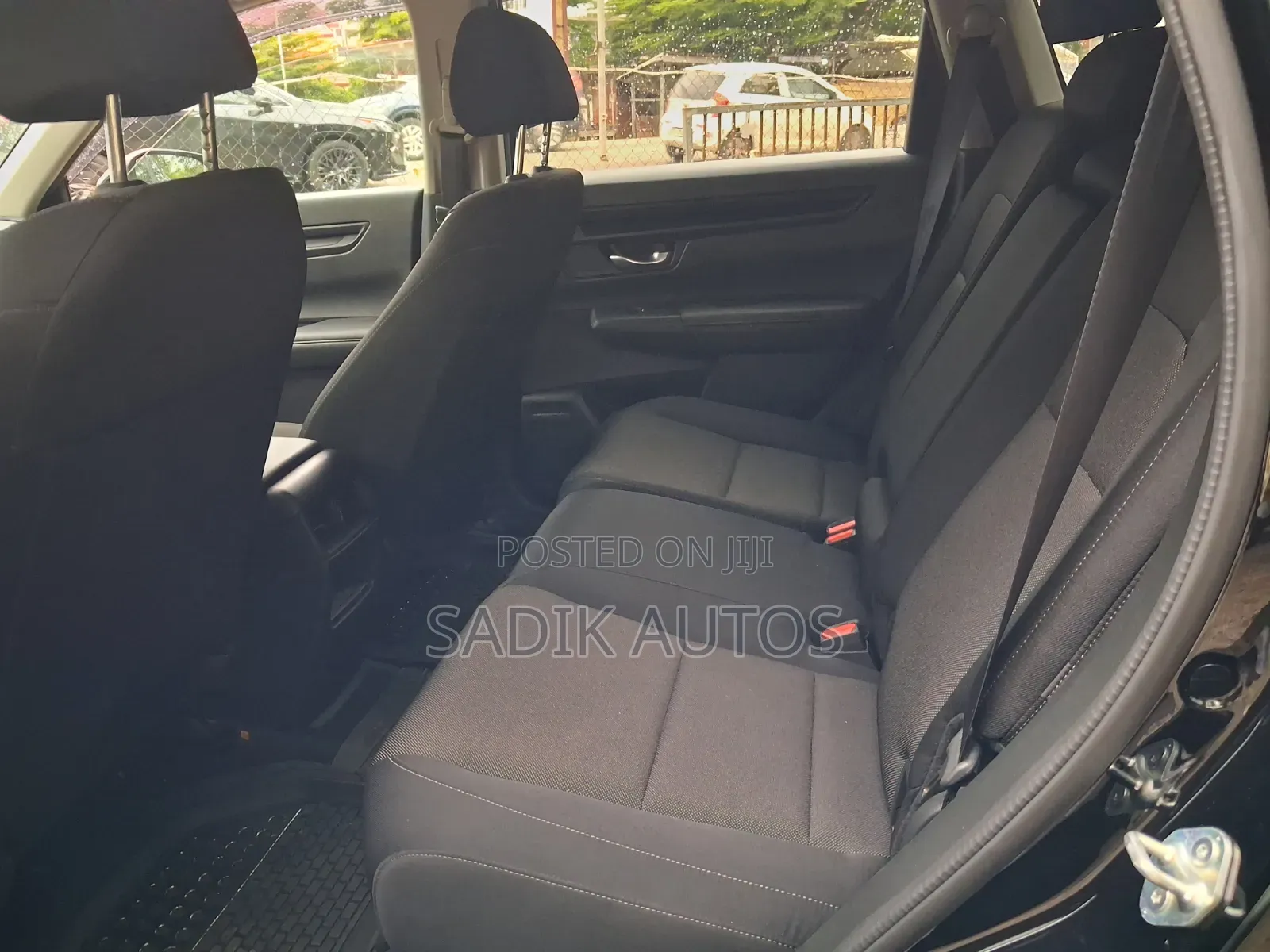 Honda CR-V LX 2WD 2024 Black