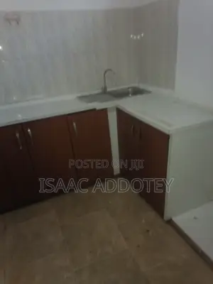 1bdrm Apartment in Chamber And Hall, Baatsona Total for rent