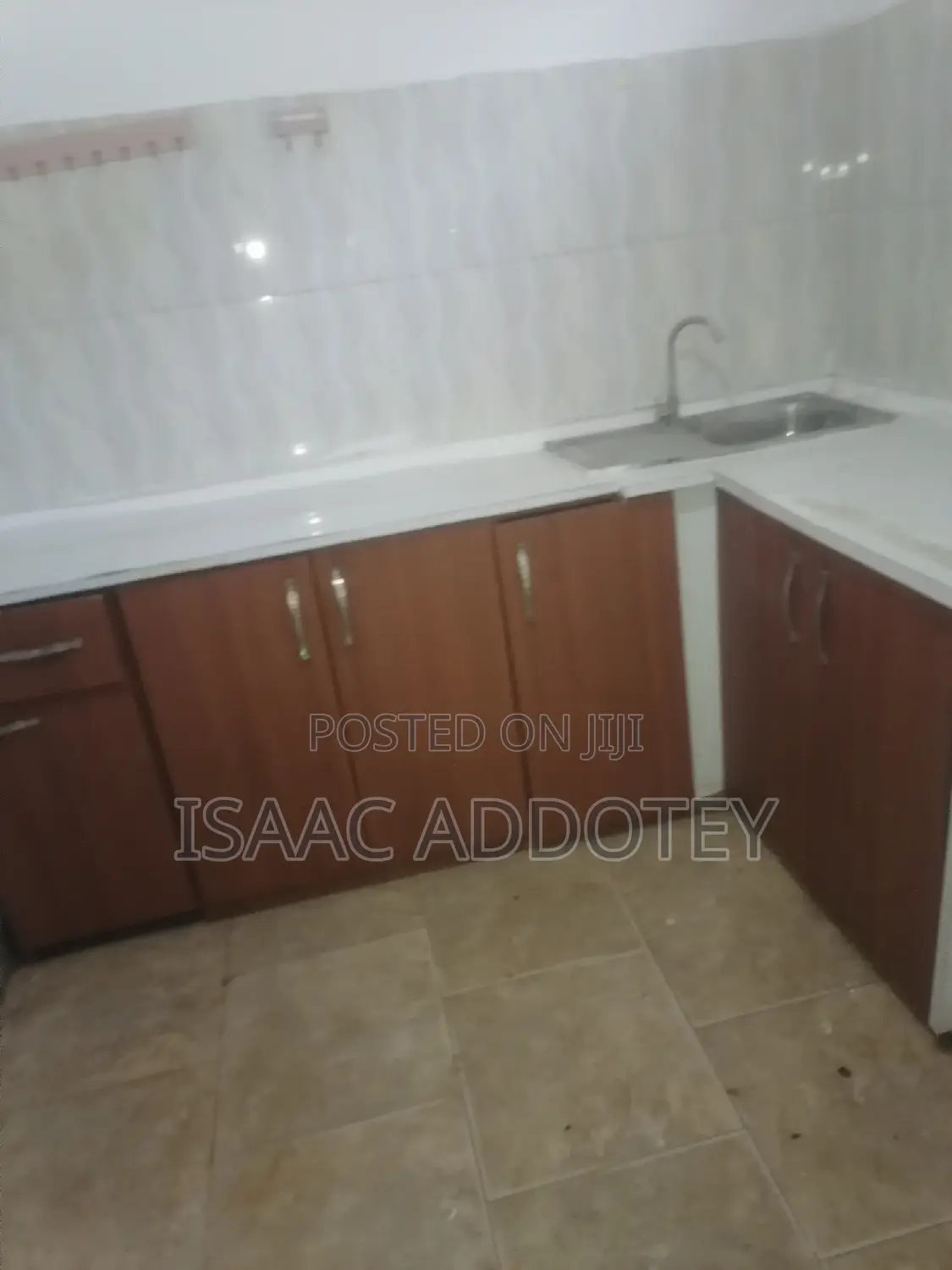 1bdrm Apartment in Chamber And Hall, Baatsona Total for rent