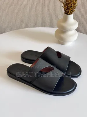 Premium Handmade Tee Slippers – African Leather Sandals