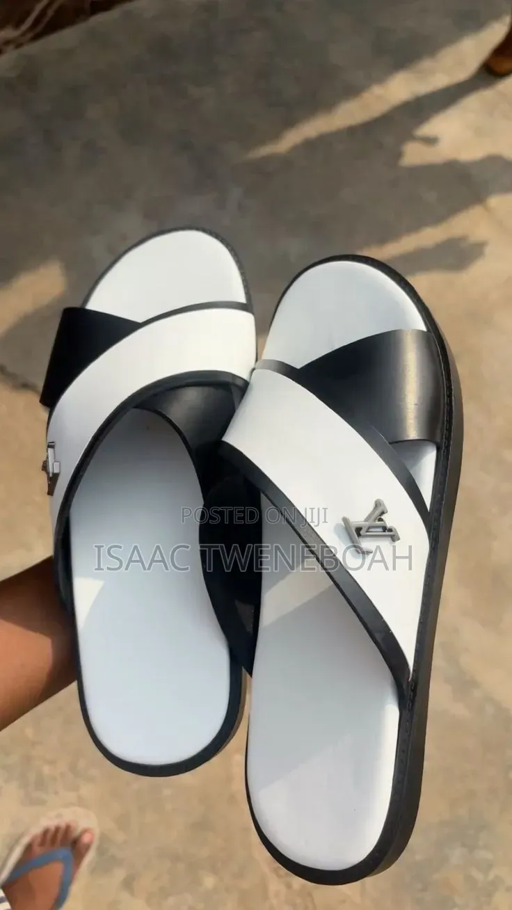 Premium Handmade Tee Slippers – African Leather Sandals
