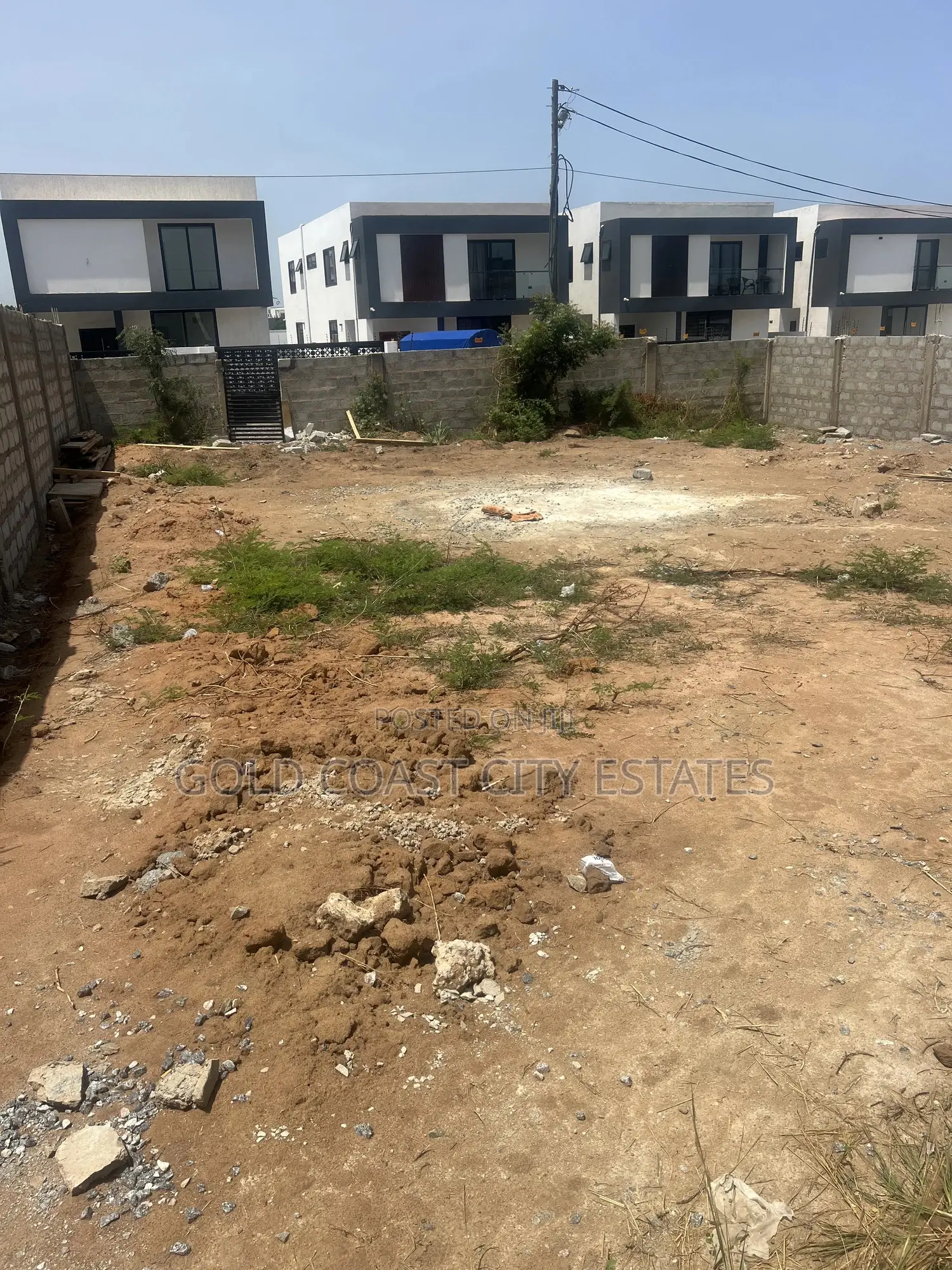 Land For Sale At Manet East Airport