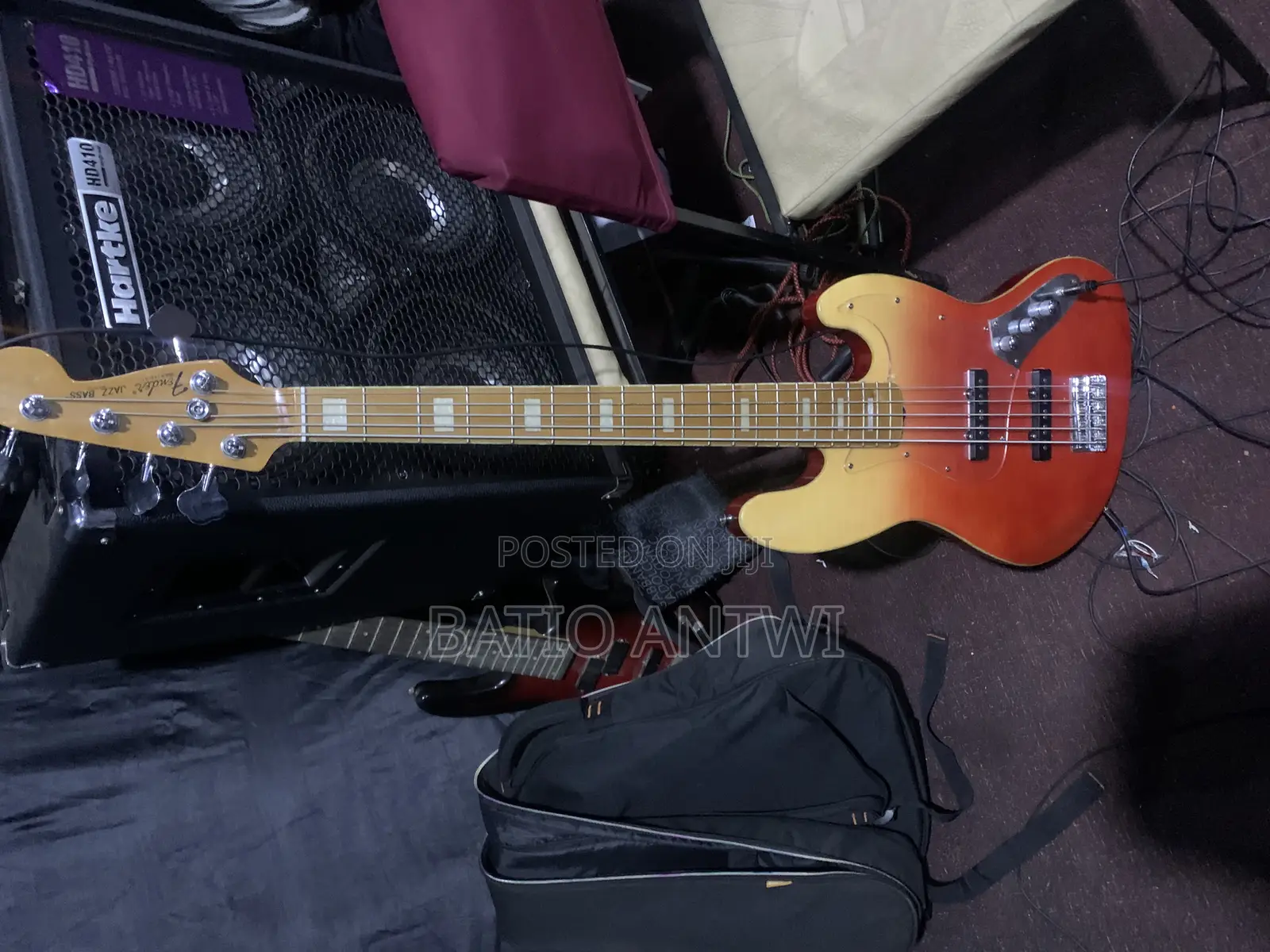 Passive Fender Jazz Bass Guitar