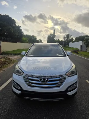 Hyundai Santa Fe 2015 White