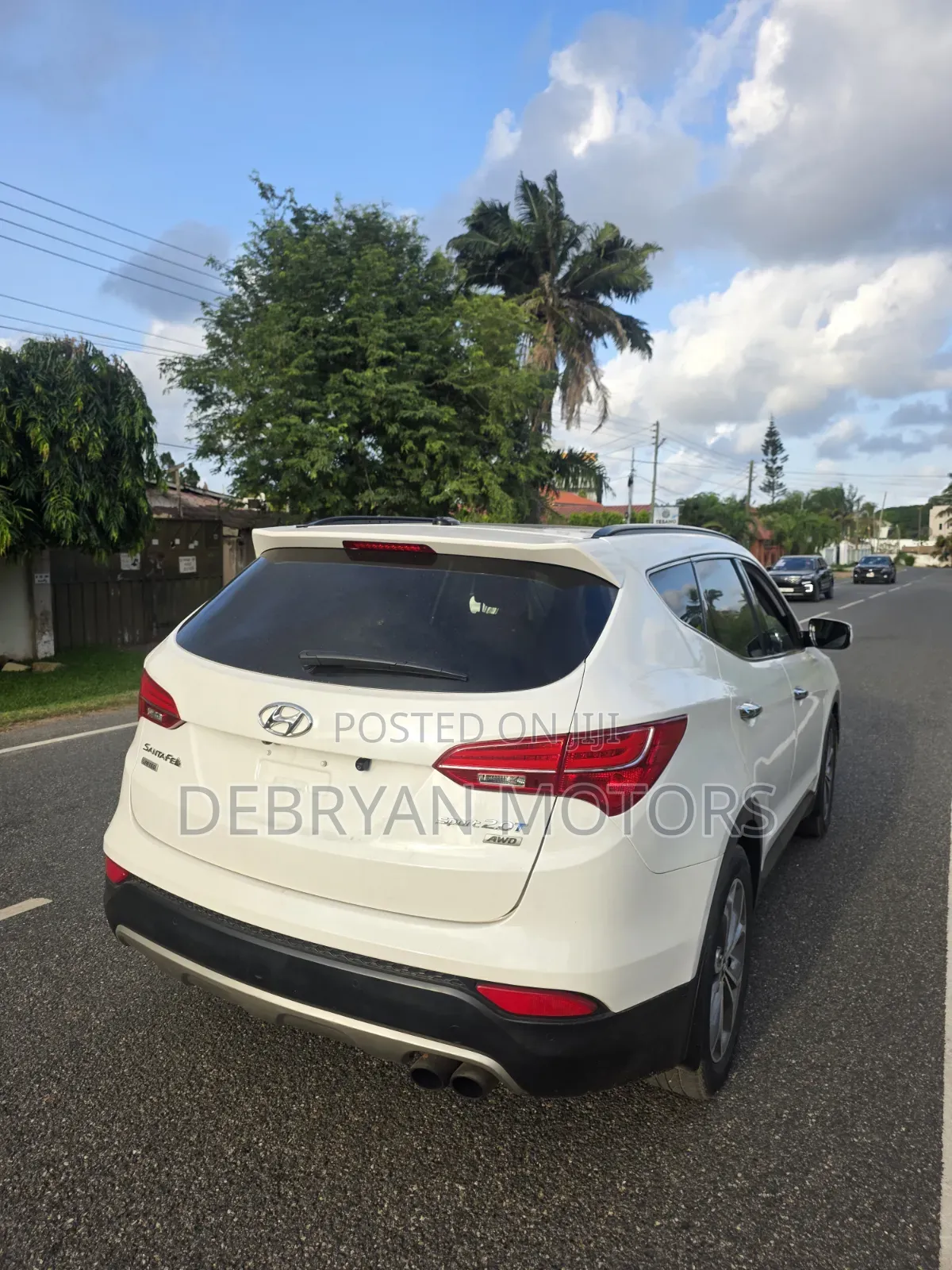 Hyundai Santa Fe 2015 White