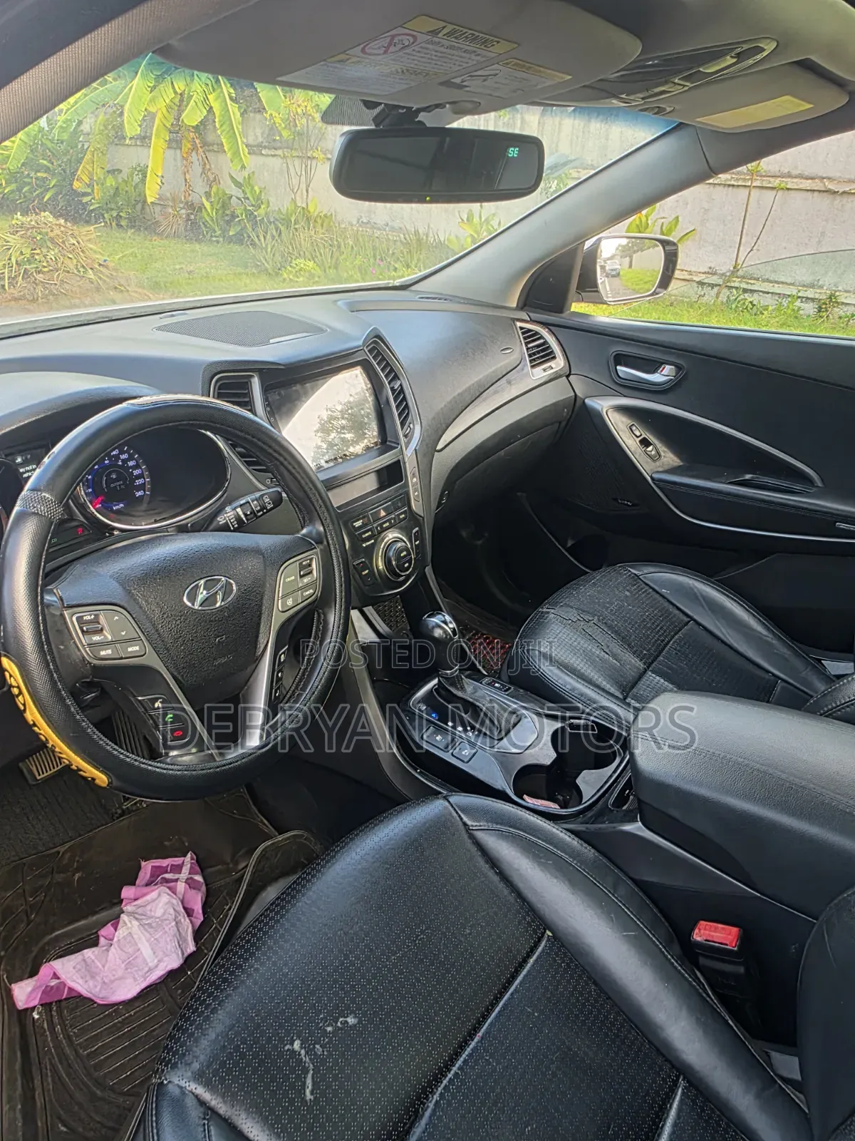 Hyundai Santa Fe 2015 White