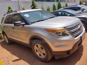 Ford Explorer 2012 Silver