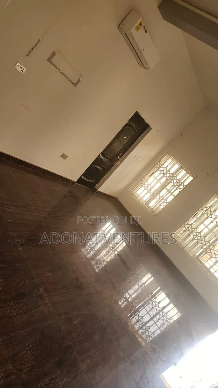2bdrm Apartment in Atonsu  Abrabon, Kumasi Metropolitan for rent