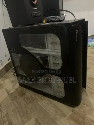 Desktop Computer Asus 16GB Intel Core i7 HDD 500GB