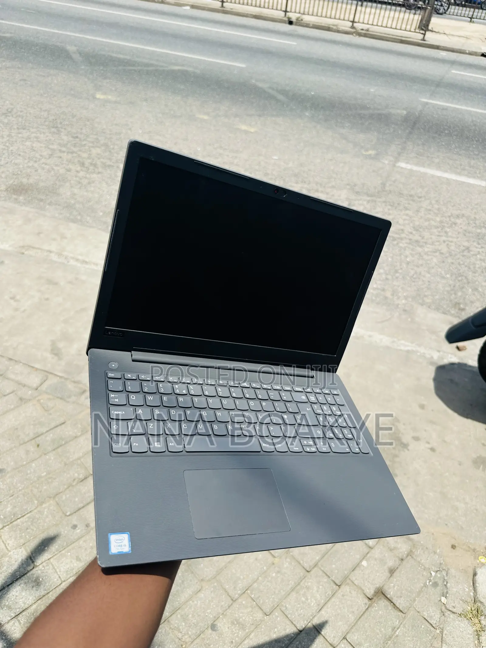 Laptop Lenovo V130-15IKB 8GB Intel Core i5 SSD 256GB
