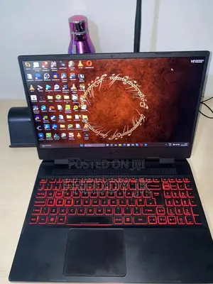Laptop Acer Nitro 5 16GB Intel Core i5 SSHD+SSD 512GB
