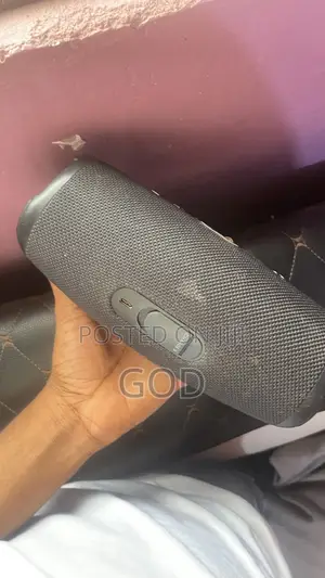 JBL Charge 5