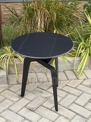Round Marble Table