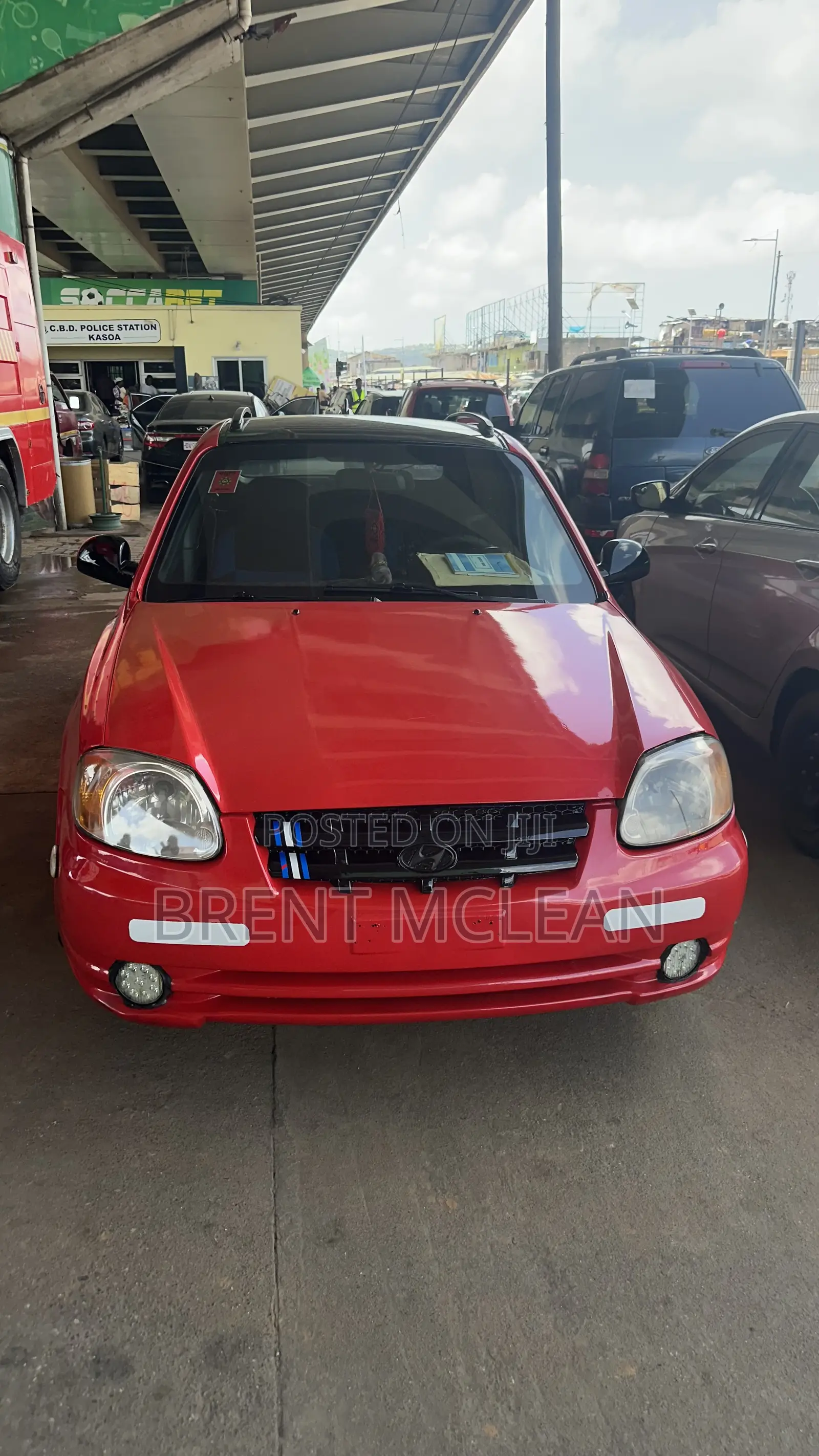 Hyundai Accent 2005 Red